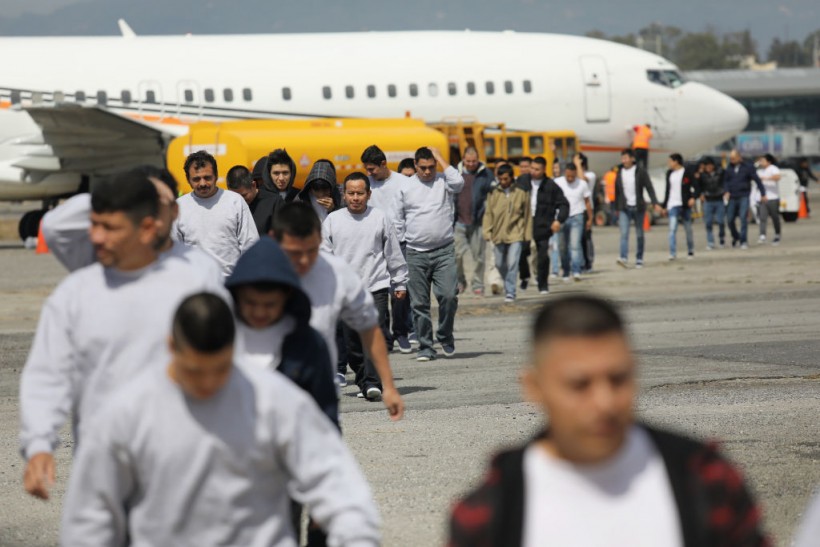 Trump Signs Memo Preventing Selected Venezuelans in US Getting Deported 