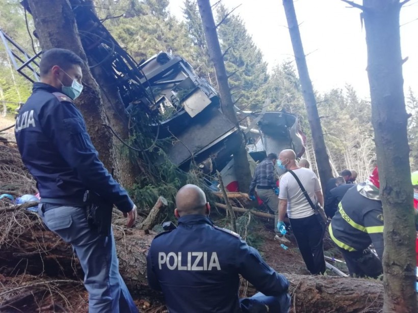 Italy Cable Car Accident Deaths Rise to 14 People, Car Plunged Into the Wooded Area 