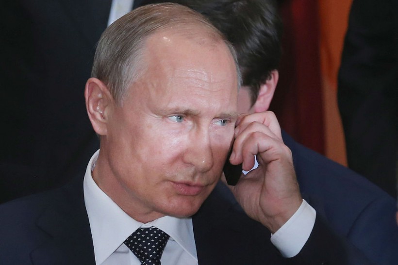 Putin Not Happy As M16 Chief Says Kremlin Is “Declining Power,” Warns US of Dollar Sanctions