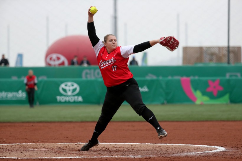 How Softball's Sara Groenewegen Chases for Gold in 2021 Tokyo Olympics 3 Years After Being Close to Death