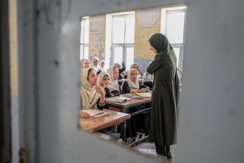Taliban Allows Afghan Girls Under Grade 7 To Return to Some Afghanistan Provincial Schools But Not in Kabul