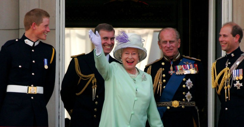 Which of Queen Elizabeth's Heirs Once Offered to Become a King of Another Country?