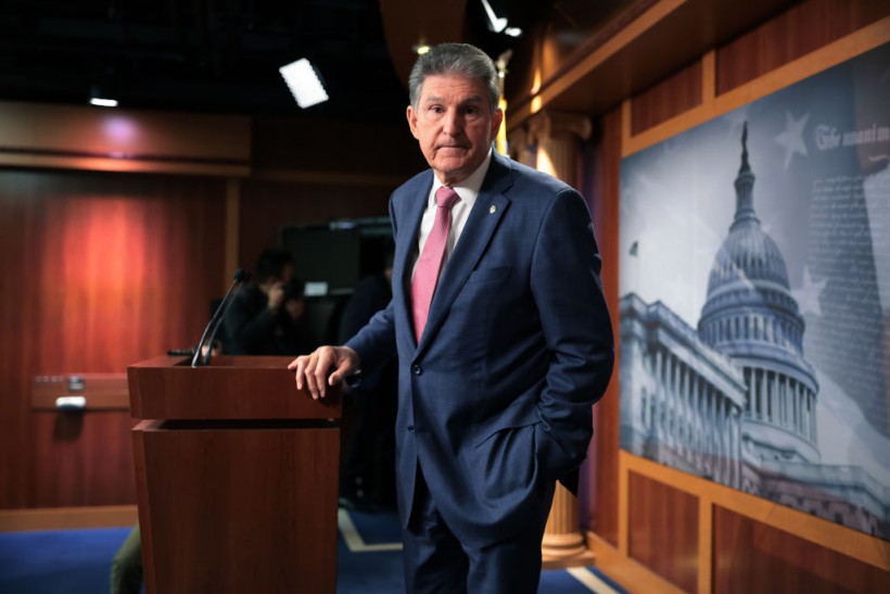 Sen. Joe Manchin Pushes Democrats To Water Down Joe Biden's Social Bill Over Concern About Inflation, Spending Amid Rising of Omicron Variant