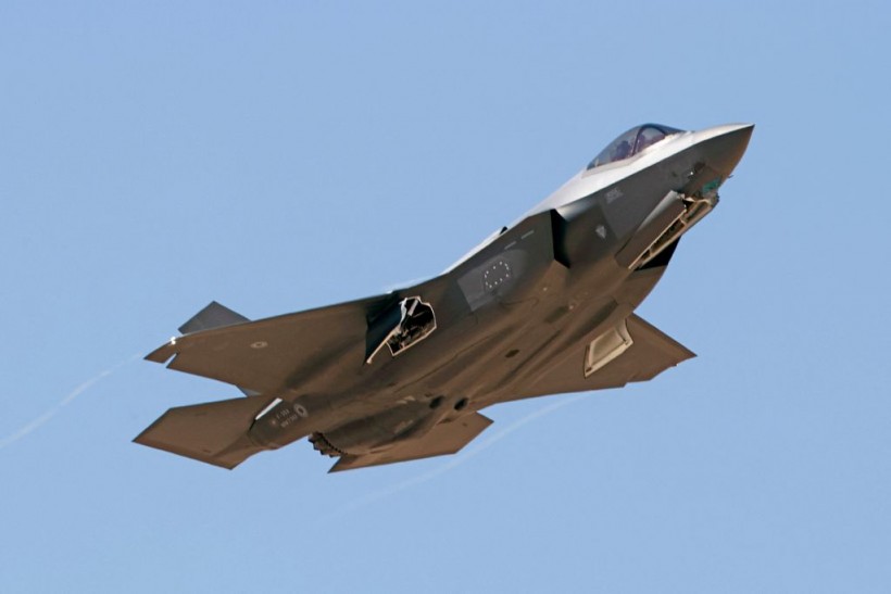 Israeli Warplanes Practice Bombing Iranian Facilities in Coordination with the US; if Deadly Force is Needed
