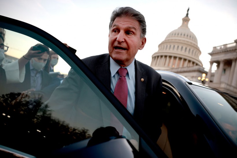 Democrats’ $2 Trillion Spending Plan in Political Peril  as Talks with Joe Manchin Show Signs of Melting Down