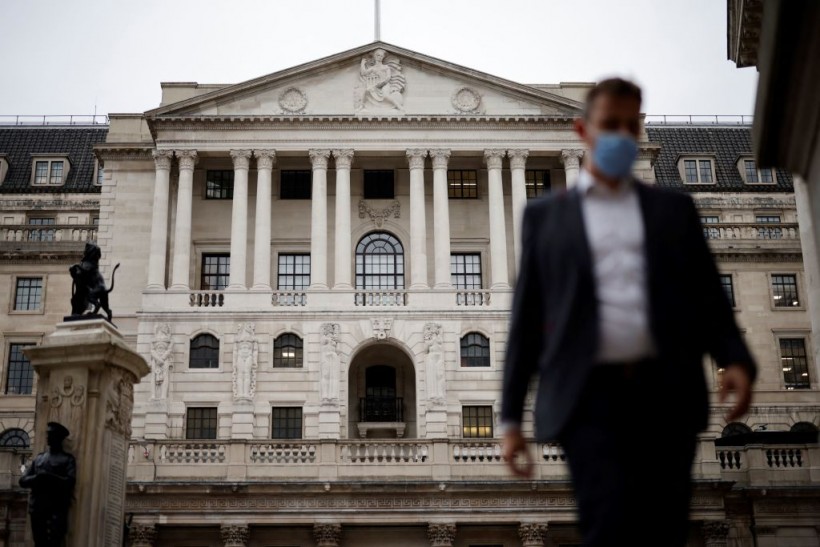 UK Central Bank Under Pressure as Inflation Soars To 30-Year High, Cost of Living Squeeze Looms