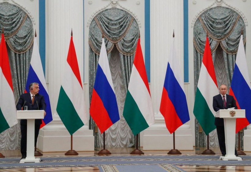Russia, Hungary Sign Gas Deal Lasting Up To 2036, Routing the EU Getting One Member to Its Side