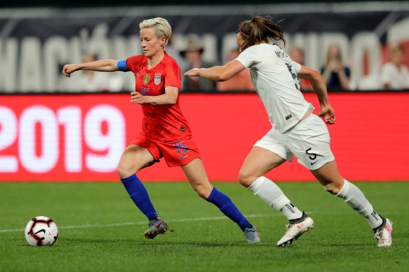 US Women's Soccer Team Beats New Zealand After Meikayla Moore's 3 Own-Goals