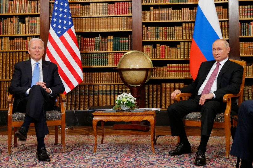 Joe Biden Agrees To Hold Summit with Vladimir Putin If Russia Won't Invade Ukraine as Moscow Denies "Kill List"