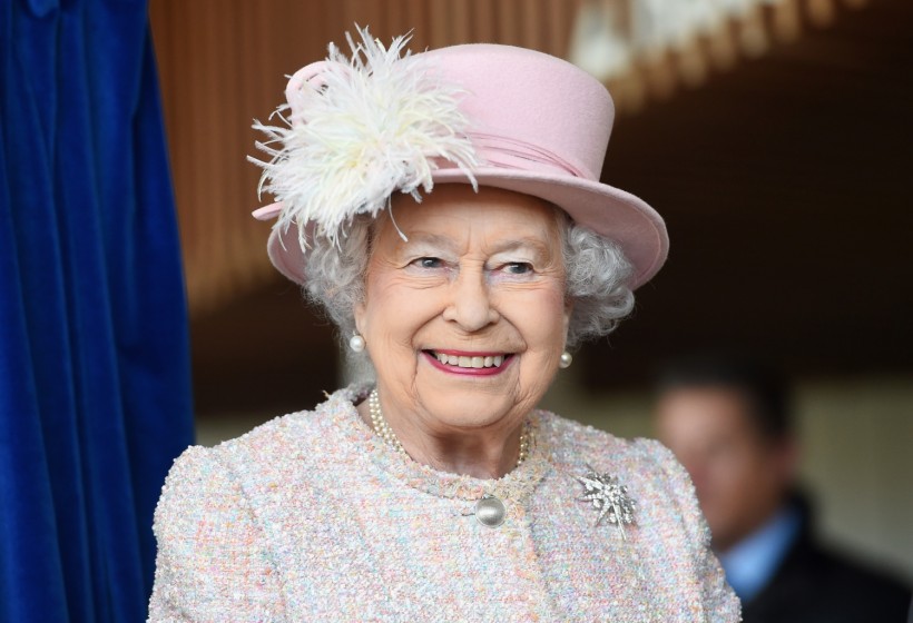 Queen Elizabeth Pulls Out of Commonwealth Service; Is This Another Health Trouble-Related Cancelation?