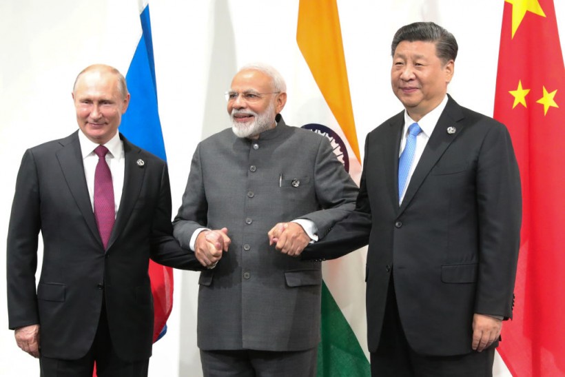 Indian Central Bank Adopts a Trade Agreement With Russia; Defies Western Sanctions Against Moscow