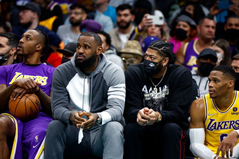 Is LeBron James Playing vs. Pelicans? Lakers Star Says He’s Hopeful