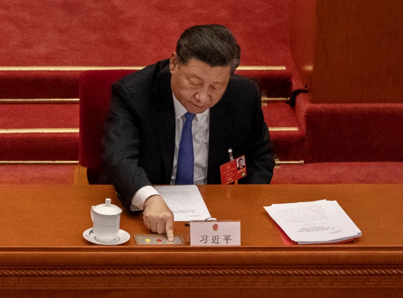 China, Xi Jinping Reveal Plan to Save Crashing Economy Amid COVID-19 Lockdowns 