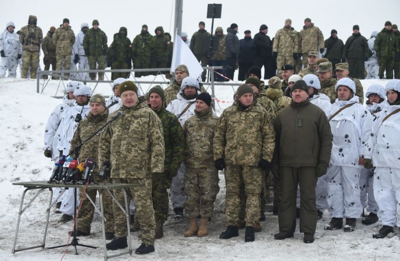 Azov Commander Reveals Photos of Eliminated Enemies Whom the Neo-Nazi Regiment Considers as Traitors 