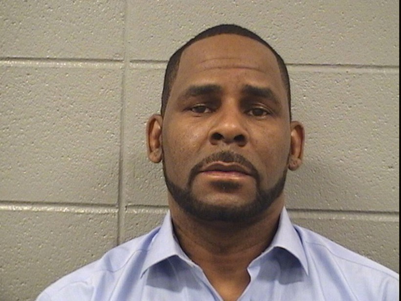 R. Kelly Net Worth 2022: How Did He Lose All His Money?