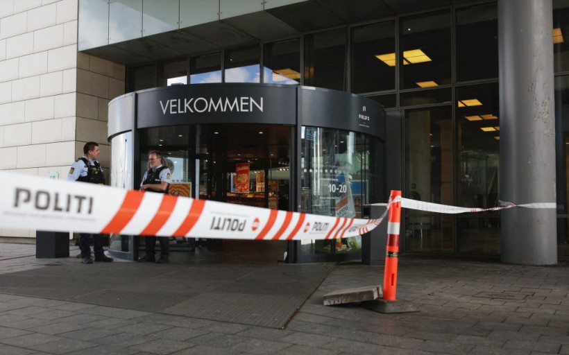 Copenhagen Mall Shooting: Videos Show Gunman During Attack, Disturbing Scene as People Panic 