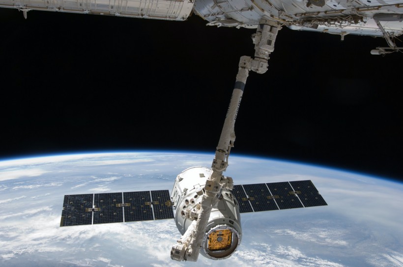 Russia To Pull Out of ISS by 2024, Seeks To Build Its Own Orbiting Outpost in Space