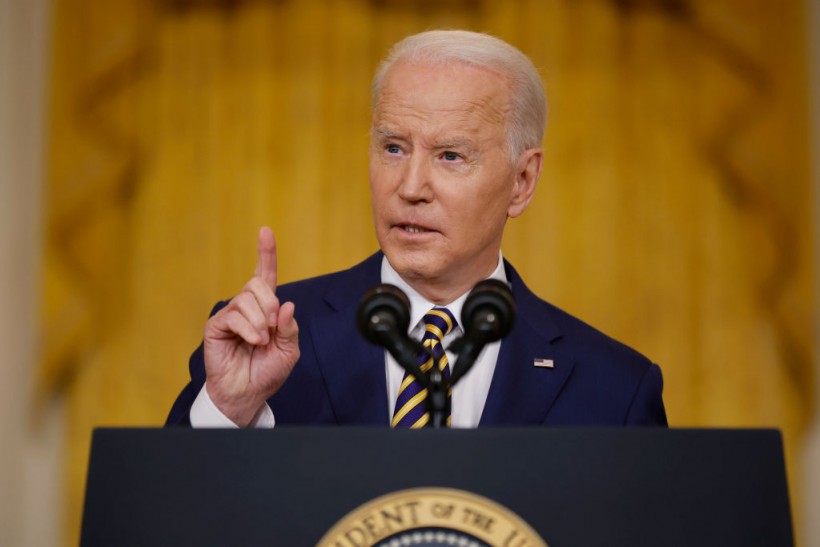 Joe Biden Warns Vladimir Putin Over Potential Use of Nuclear Weapons in Russia-Ukraine Warn
