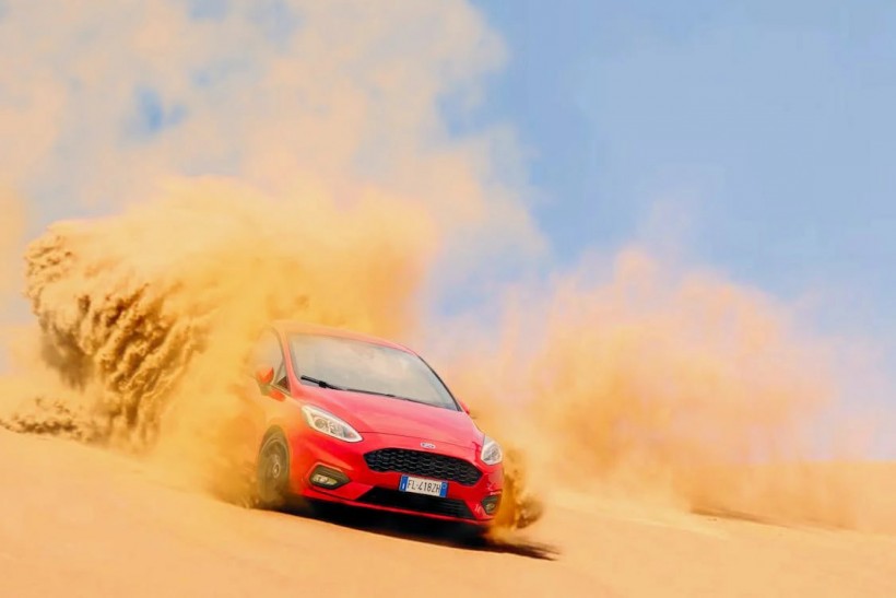 Tips and Tricks for Driving in the Deserts of Saudi Arabia