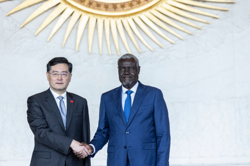 Chinese Foreign Minister Takes a Swipe at US Allegations Concerning Debt Traps After African Union Snub 