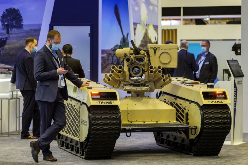 Russian ‘Combat Robots’ Redefines the Ukrainian Battlefield