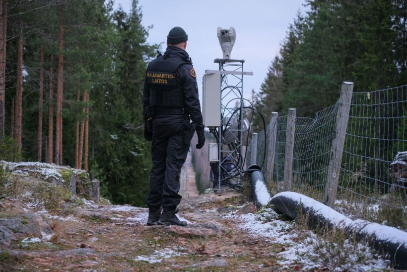 Finland Starts Building 70-Kilometer Fence Project on the Eastern Border with Russia