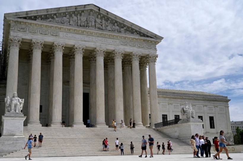 Supreme Court Temporarily Halts Restrictions on Abortion Pill Availability