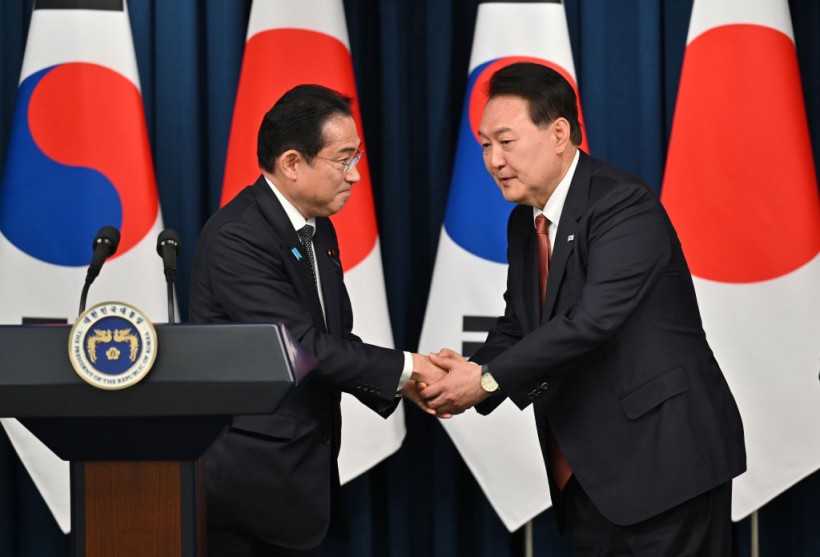 Japan PM Visits Seoul To Bolster Relations Amid North Korea Threat