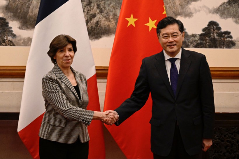 China, France Agree To Develop 'Stronger' Ties, Tackler Global Challenges