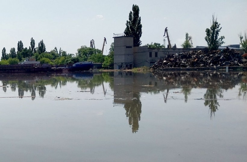 Ukraine Accuses Russia of Blowing Up Major Dam in Kherson