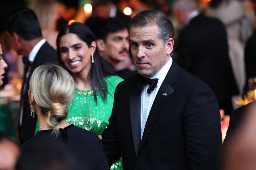 White House Refuses To Rule If Cocaine Belongs to Hunter Biden; Video Sniffing First Son Goes Viral 