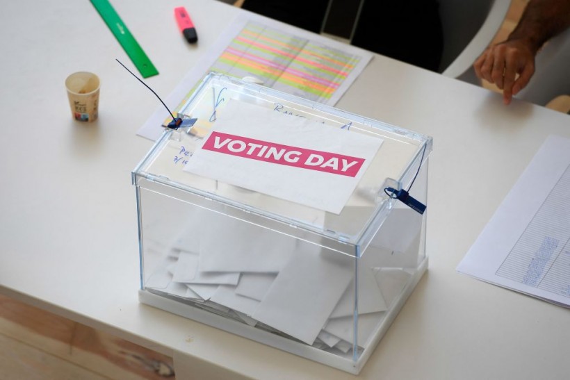 Spain's Inconclusive Vote Sends Government Into Political Uncertainty