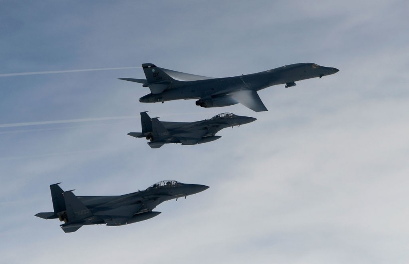 US Approves Sending f-16 Jets to Ukraine After Ukrainian Pilots Complete Training