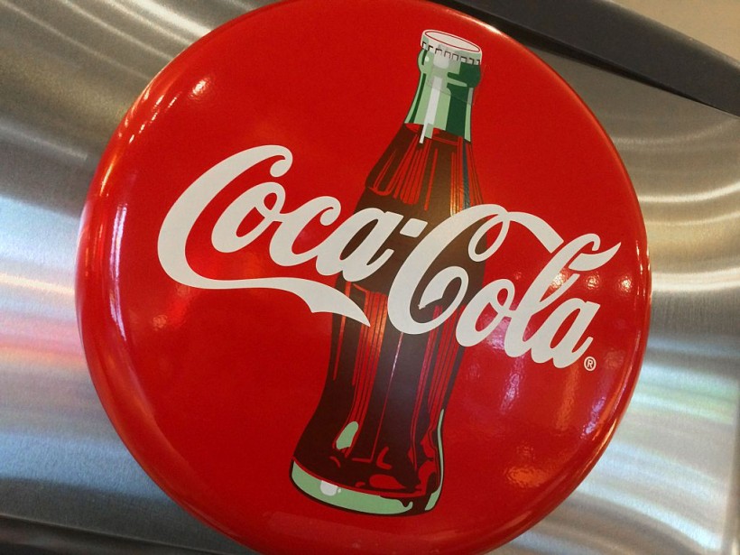 Coca-Cola Y3000: What Does the New AI-Generated Flavor Taste Like?