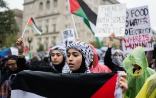 [VIRAL] UW Madison Refuses to Condemn Pro-Palestinian Protesters Congratulating Hamas