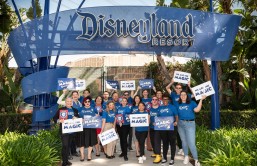Disneyland union vote